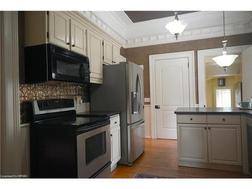 310 Northumberland Street, Ayr, ON - Indoor Photo Showing Kitchen