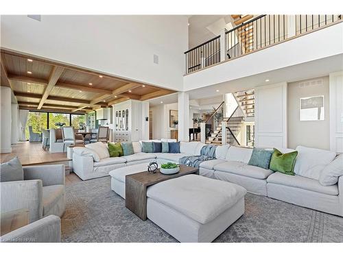 79585 Cottage Drive, Central Huron, ON - Indoor Photo Showing Living Room