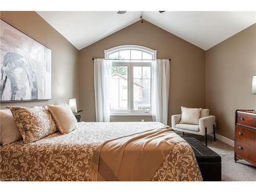 221-50 Galt Road Road, Stratford, ON - Indoor Photo Showing Bedroom