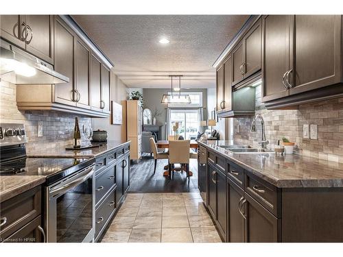 221-50 Galt Road Road, Stratford, ON - Indoor Photo Showing Kitchen With Double Sink With Upgraded Kitchen