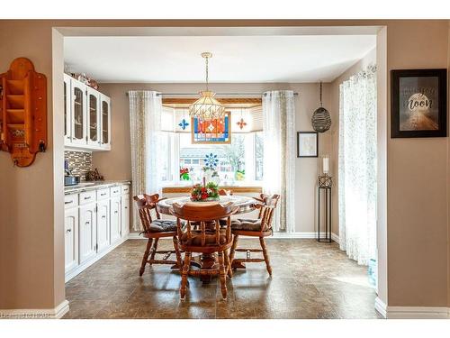 29 Mcdonald Street, Stratford, ON - Indoor Photo Showing Dining Room