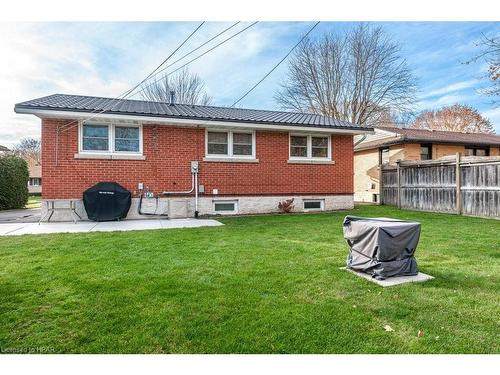 29 Mcdonald Street, Stratford, ON - Outdoor