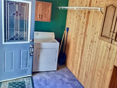 42669 Graham Road, Brussels, ON - Indoor Photo Showing Laundry Room