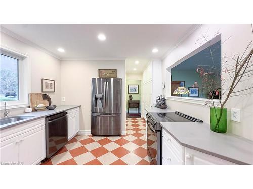 37001 Millar Street, Benmiller, ON - Indoor Photo Showing Kitchen