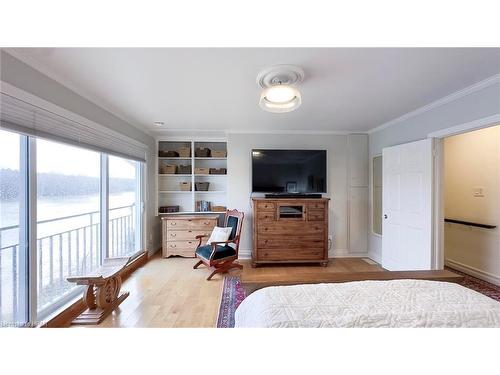 37001 Millar Street, Benmiller, ON - Indoor Photo Showing Bedroom