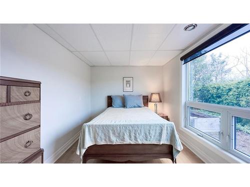 37001 Millar Street, Benmiller, ON - Indoor Photo Showing Bedroom