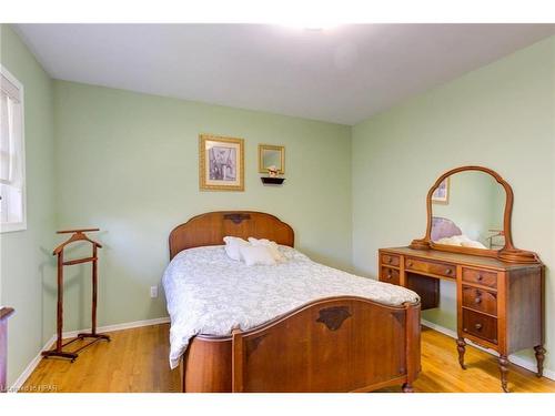 235 Lillico Avenue S, Listowel, ON - Indoor Photo Showing Bedroom