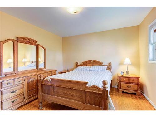 235 Lillico Avenue S, Listowel, ON - Indoor Photo Showing Bedroom