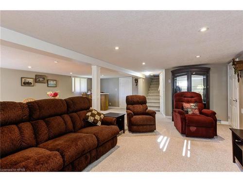 235 Lillico Avenue S, Listowel, ON - Indoor Photo Showing Living Room