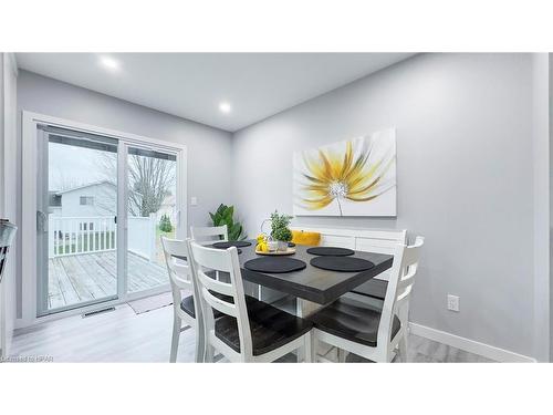 56 Albert Street, Mitchell, ON - Indoor Photo Showing Dining Room