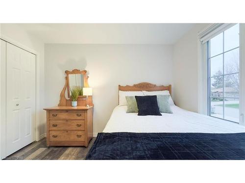 56 Albert Street, Mitchell, ON - Indoor Photo Showing Bedroom