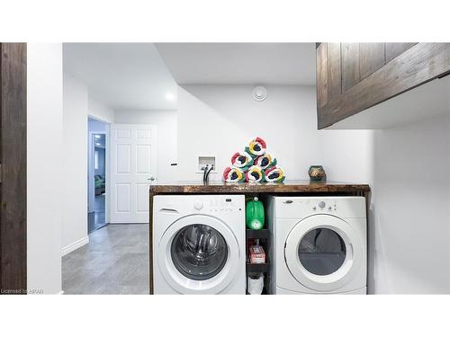 56 Albert Street, Mitchell, ON - Indoor Photo Showing Laundry Room