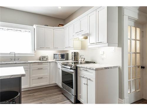 175 Mcnab St, Stratford, ON - Indoor Photo Showing Kitchen