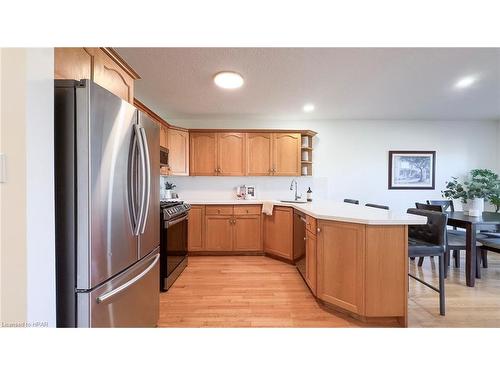 36 Hyde Road, Stratford, ON - Indoor Photo Showing Kitchen