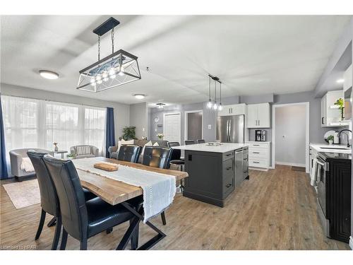 156 John Street N, Harriston, ON - Indoor Photo Showing Dining Room