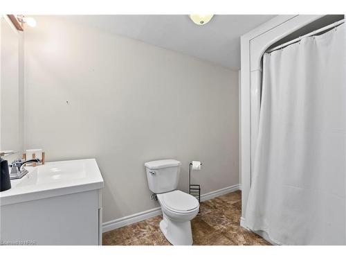 156 John Street N, Harriston, ON - Indoor Photo Showing Bathroom