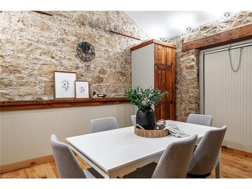 137 Grand Avenue S, Cambridge, ON - Indoor Photo Showing Dining Room