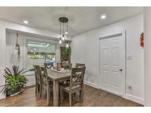 25 Finlayson Drive, Thamesford, ON - Indoor Photo Showing Dining Room