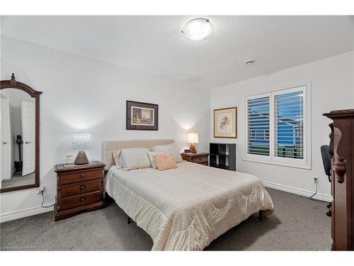 198 Lake Breeze Drive, Ashfield-Colborne-Wawanosh, ON - Indoor Photo Showing Bedroom