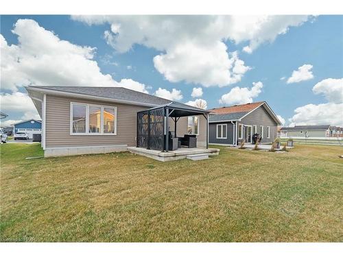 198 Lake Breeze Drive, Ashfield-Colborne-Wawanosh, ON - Outdoor