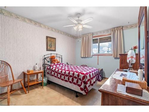 71 Orchard Street, Exeter, ON - Indoor Photo Showing Bedroom