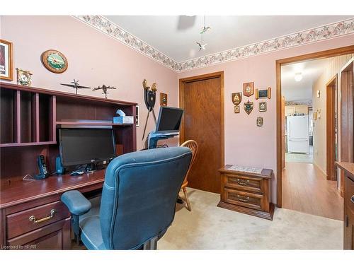 71 Orchard Street, Exeter, ON - Indoor Photo Showing Office