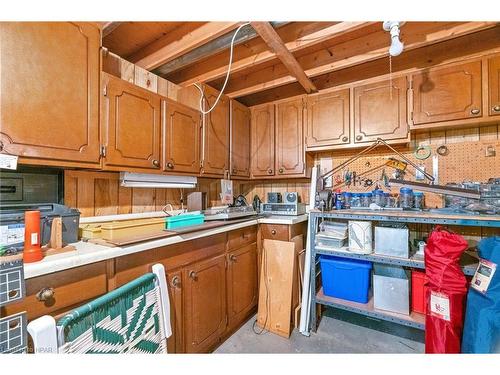 71 Orchard Street, Exeter, ON - Indoor Photo Showing Kitchen