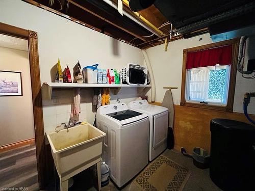 84332 Mcnabb Line, Huron East, ON - Indoor Photo Showing Laundry Room