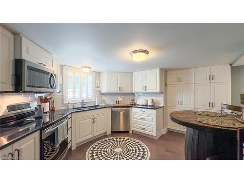 100-5 Cobourg Street, Goderich, ON - Indoor Photo Showing Kitchen With Double Sink