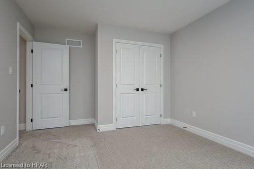 6 Diamond Street, Tavistock, ON - Indoor Photo Showing Other Room