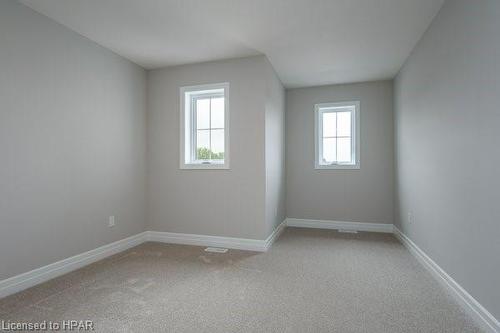 6 Diamond Street, Tavistock, ON - Indoor Photo Showing Other Room