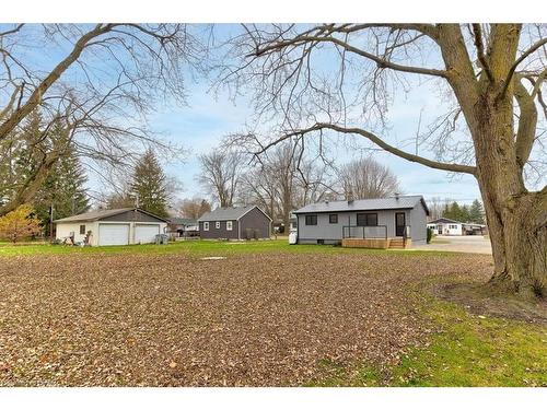 161 Smith St, Monkton, ON - Outdoor