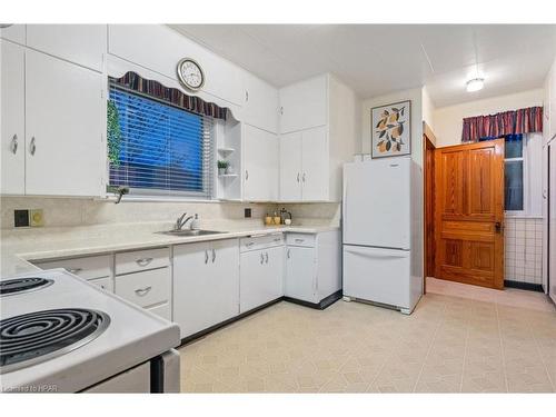 150 East Street, Goderich, ON - Indoor Photo Showing Kitchen