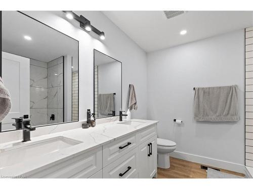 793 Bryans Drive, Brussels, ON - Indoor Photo Showing Bathroom