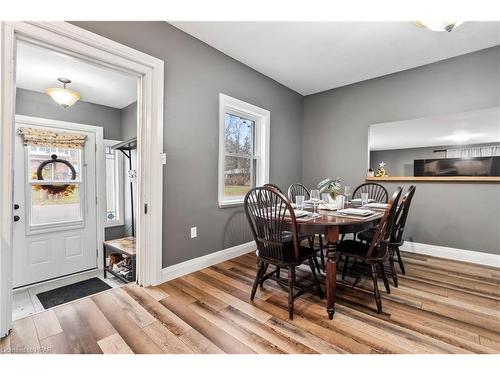 53 Robertson Street, Harriston, ON - Indoor Photo Showing Dining Room