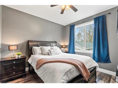 53 Robertson Street, Harriston, ON - Indoor Photo Showing Bedroom