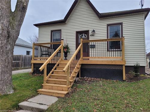 1061 Margaret Street, London, ON - Outdoor With Deck Patio Veranda With Exterior