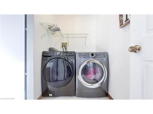 76 Napier Street, Mitchell, ON - Indoor Photo Showing Laundry Room