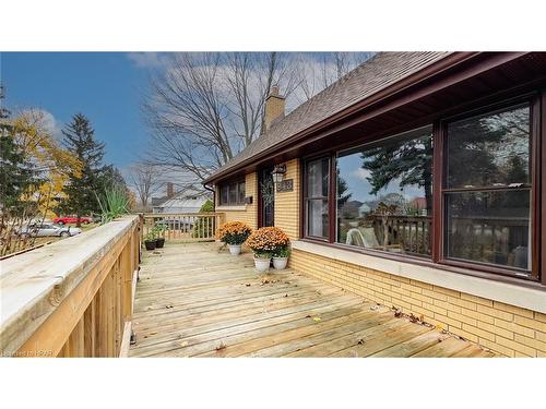 943 Dearness Drive, London, ON - Outdoor With Deck Patio Veranda With Exterior