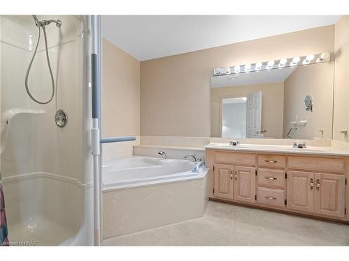 225 Eastern Avenue, Exeter, ON - Indoor Photo Showing Bathroom