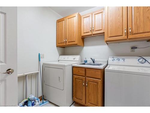 225 Eastern Avenue, Exeter, ON - Indoor Photo Showing Laundry Room