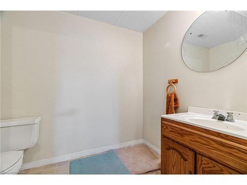 225 Eastern Avenue, Exeter, ON - Indoor Photo Showing Bathroom