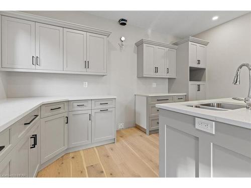 42 Avery Place, Milverton, ON - Indoor Photo Showing Kitchen With Double Sink