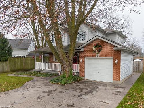 8 Oak Street, Stratford, ON - Outdoor