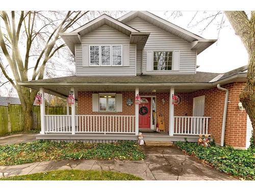 8 Oak Street, Stratford, ON - Outdoor With Deck Patio Veranda With Facade