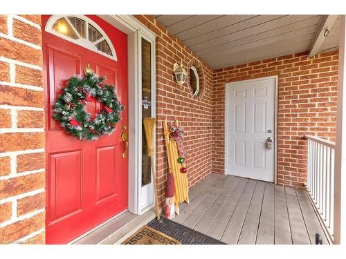 8 Oak Street, Stratford, ON - Outdoor With Exterior