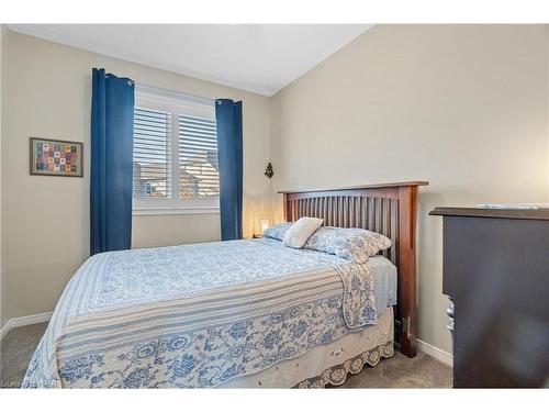 28 Macpherson Avenue, Seaforth, ON - Indoor Photo Showing Bedroom