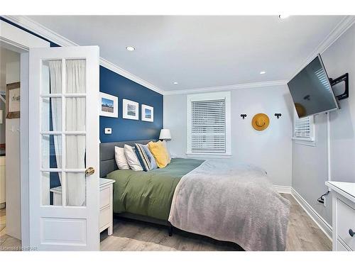 497 Brunswick Street, Stratford, ON - Indoor Photo Showing Bedroom