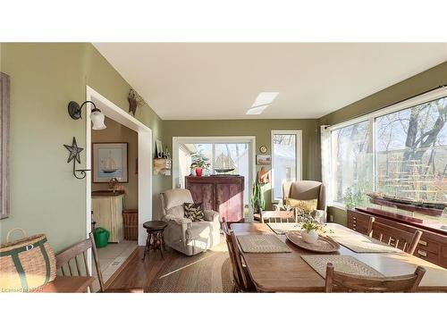 157 William Street N, Clinton, ON - Indoor Photo Showing Dining Room