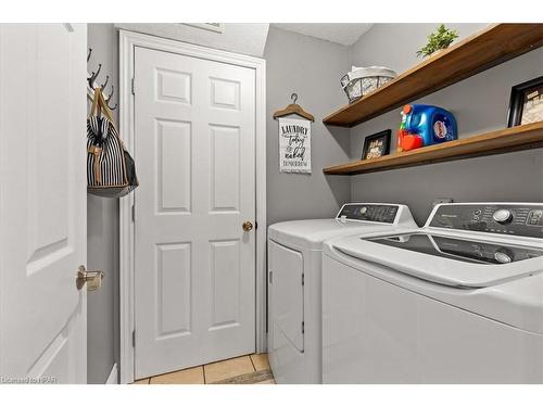 830 Elma Street W, Listowel, ON - Indoor Photo Showing Laundry Room